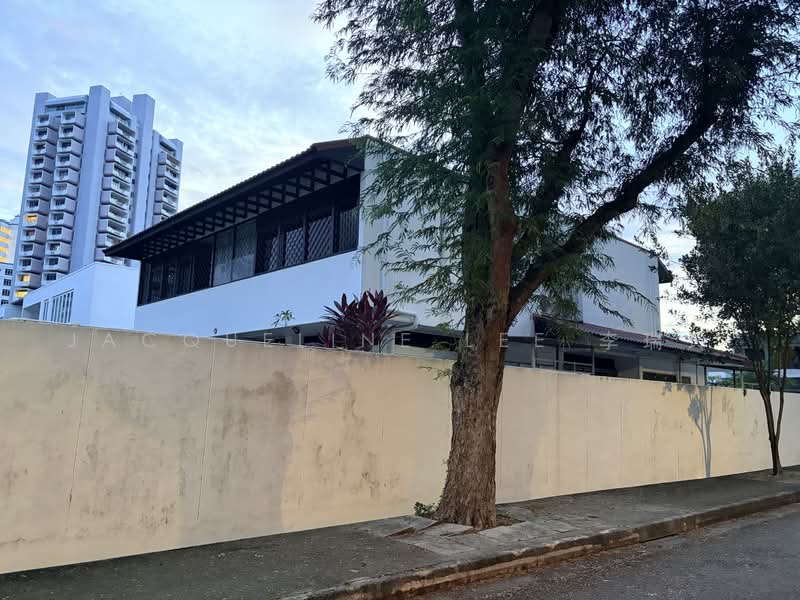 Peach Garden, Peach garden, 5 Bedrooms, 2,900 sqft, Detached House For Sale, by Jacqueline Lee 李瑞玲, 500226325 - Exterior - PropertyGuru.com.sg