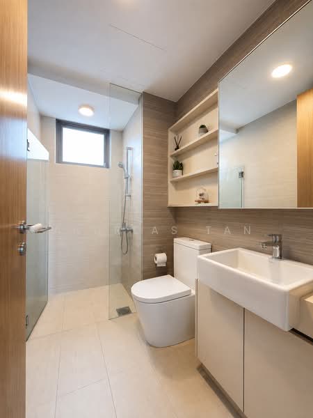 High Park Residences, 27 Fernvale Road, 3 Bedrooms, 980 sqft, Condominium For Sale, by Andreas Tan, 500226382 - Common Bathroom - PropertyGuru.com.sg
