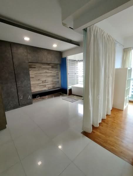 The Tampines Trilliant, 29 Tampines Central 7, 2 Bedrooms, 872 sqft, Executive Condominium For Rent, by JAGJIT SINGH, 500226384 - Interior - PropertyGuru.com.sg