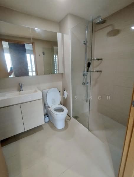 The Tampines Trilliant, 29 Tampines Central 7, 2 Bedrooms, 872 sqft, Executive Condominium For Rent, by JAGJIT SINGH, 500226384 - Bathroom - PropertyGuru.com.sg