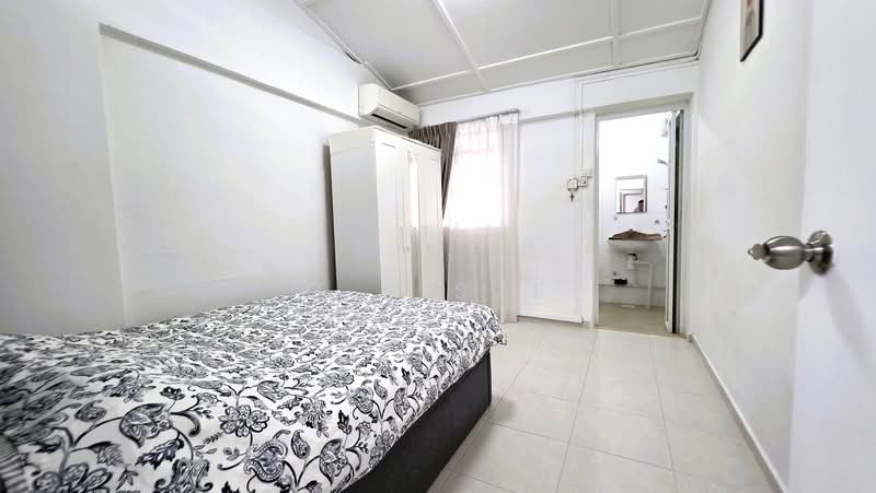 408 Ang Mo Kio Ave 10, 408 Ang Mo Kio Ave 10, 1,646 sqft, Shop / Shophouse For Sale, by G B Sze, 500226385 - Bedroom - CommercialGuru.com.sg