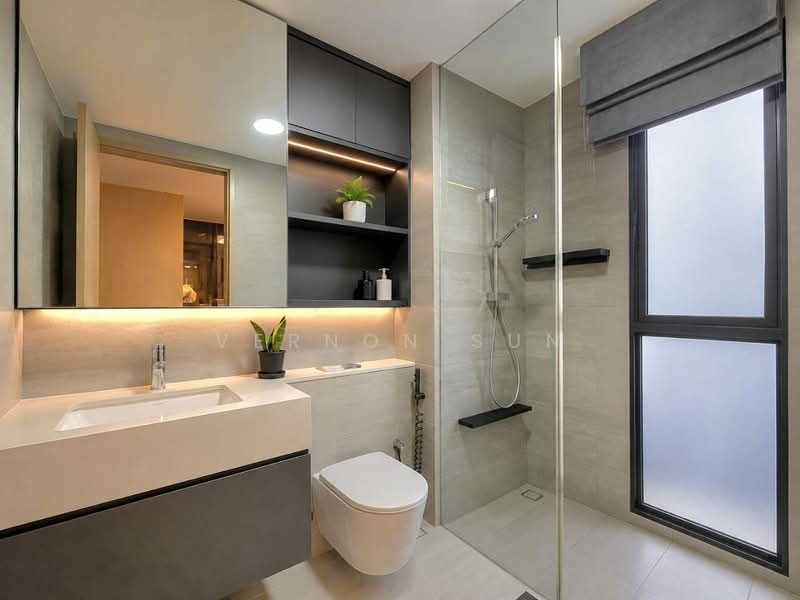 The Essence, 1 Chong Kuo Road, 2 Bedrooms, 732 sqft, Condominium For Sale, by Vernon Sun, 500226386 - Bathroom - PropertyGuru.com.sg