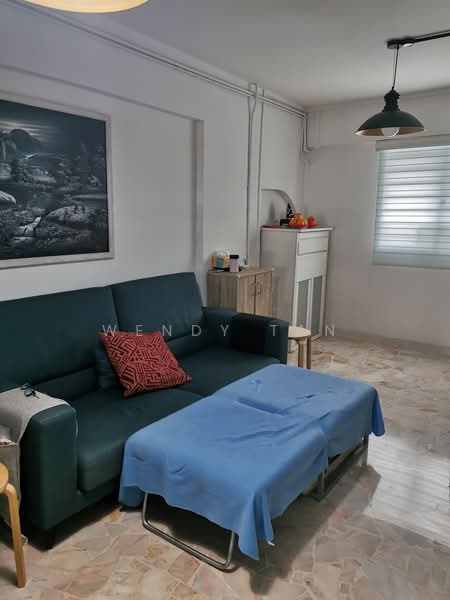 308 Hougang Avenue 5, 308 Hougang Avenue 5, 2 Bedrooms, 721 sqft, HDB Flat For Rent, by Wendy Tan, 500226393 - Living Room - PropertyGuru.com.sg