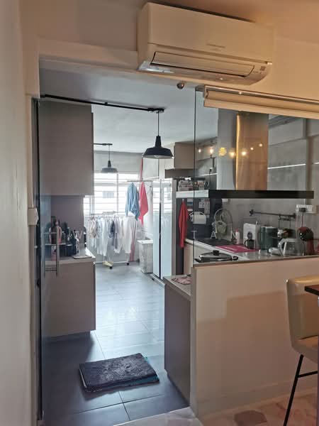 308 Hougang Avenue 5, 308 Hougang Avenue 5, 2 Bedrooms, 721 sqft, HDB Flat For Rent, by Wendy Tan, 500226393 - Kitchen - PropertyGuru.com.sg