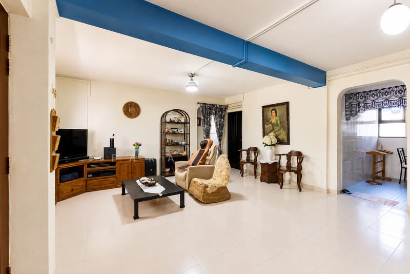 407 Pandan Gardens, 407 Pandan Gardens, 3 Bedrooms, 1,119 sqft, HDB Flat For Sale, by Farah Zack, 500226396 - Living Room - PropertyGuru.com.sg