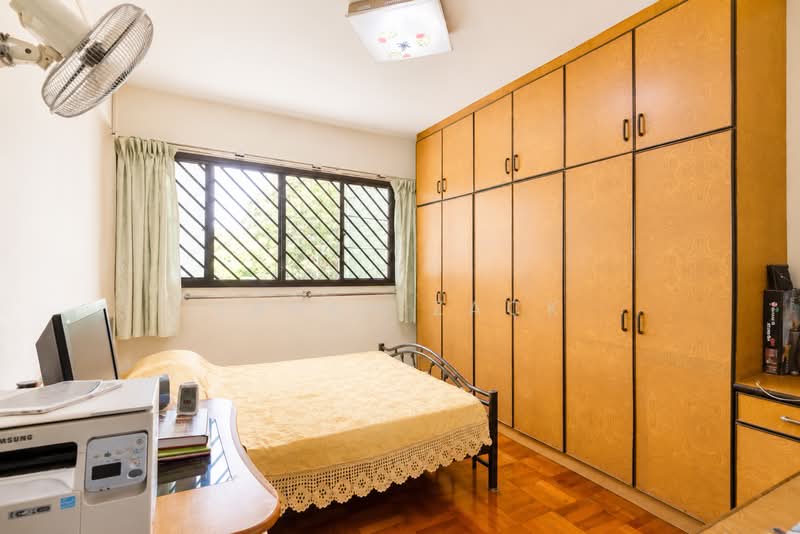 407 Pandan Gardens, 407 Pandan Gardens, 3 Bedrooms, 1,119 sqft, HDB Flat For Sale, by Farah Zack, 500226396 - PropertyGuru.com.sg