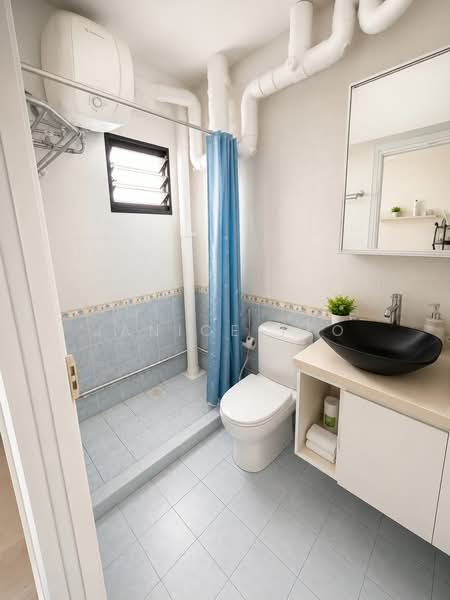 74A Redhill Road, 74A Redhill Road, 3 Bedrooms, 1,238 sqft, HDB Flat For Rent, by Janice Teo, 500226397 - Bathroom - PropertyGuru.com.sg