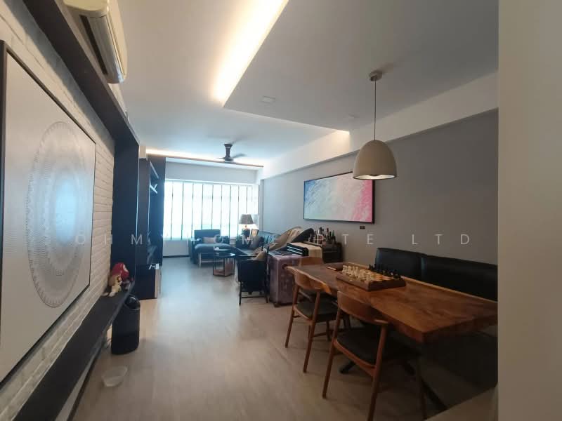 The Richmond, 7 Saint Michael's Road, 3 Bedrooms, 1,249 sqft, Condominium For Sale, by EVON NG, 500226398 - Living Room - PropertyGuru.com.sg