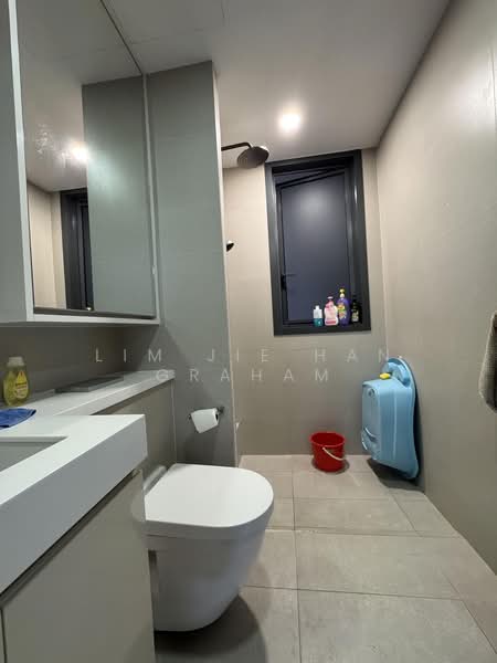 Signature At Yishun, 29 Yishun Street 51, 3 Bedrooms, 1,098 sqft, Executive Condominium For Sale, by Lim Jie Han Graham, 500226408 - Bathroom - PropertyGuru.com.sg