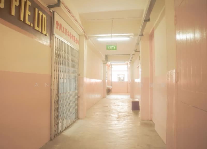 Kapo Factory Building, 80 Playfair Road, 1,600 sqft, Light Industrial (B1) For Rent, by Anthea Yeo 杨丽娇, 500226409 - Corridor - CommercialGuru.com.sg