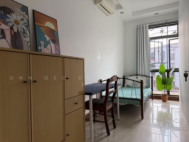 Seletaris, 501 Sembawang Road, Room Rental, 100 sqft, Condominium For Rent, by David, 500226416 - Bedroom - PropertyGuru.com.sg