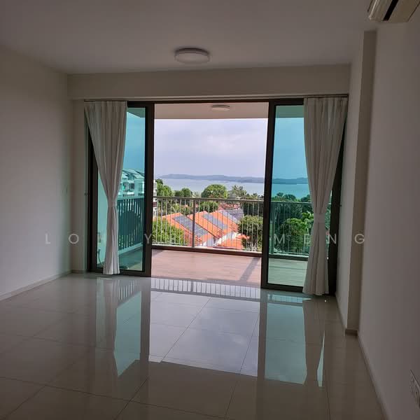 Ripple Bay, 16 Pasir Ris Link, 4 Bedrooms, 1,292 sqft, Condominium For Rent, by Loh Yeow Meng, 500226424 - Balcony - PropertyGuru.com.sg