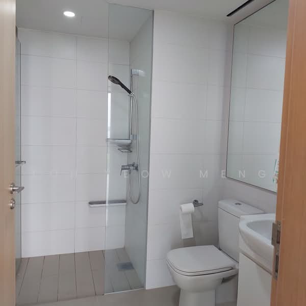 Ripple Bay, 16 Pasir Ris Link, 4 Bedrooms, 1,292 sqft, Condominium For Rent, by Loh Yeow Meng, 500226424 - Bathroom - PropertyGuru.com.sg