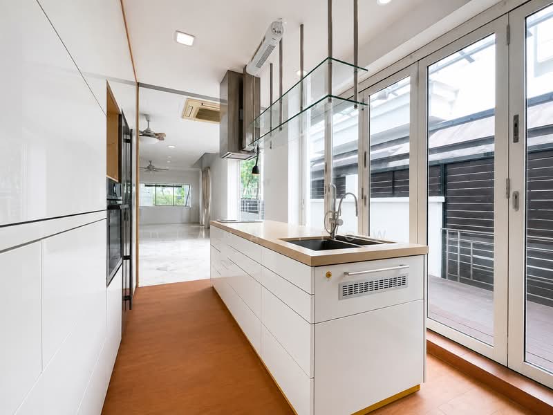 Unblocked Park View Semi D, , 5 Bedrooms, 3,600 sqft, Semi-Detached House For Rent, by Diana Teow, 500226437 - Dry Pantry - PropertyGuru.com.sg