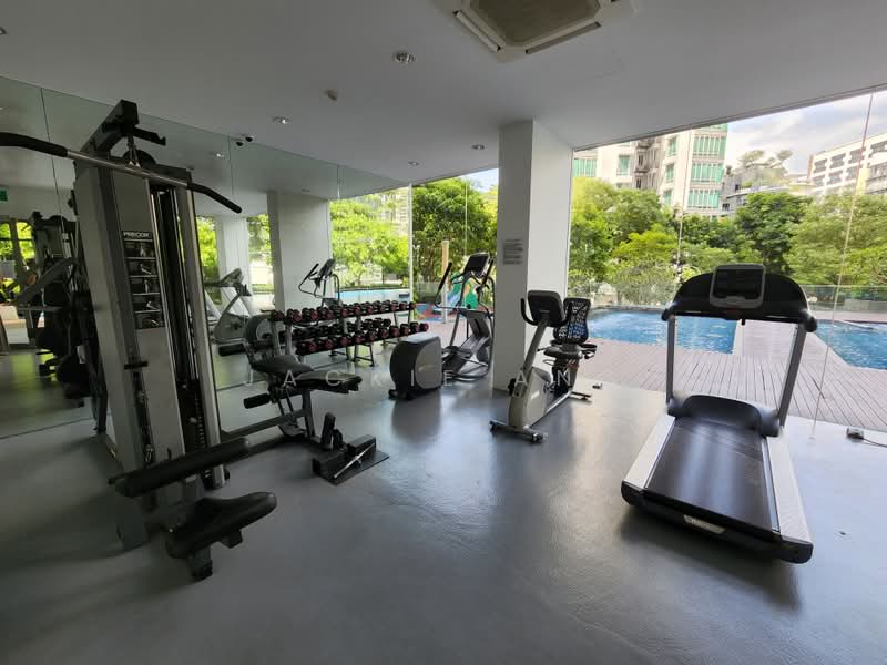 Espada, 48 Saint Thomas Walk, 1 Bedroom, 452 sqft, Condominium For Sale, by Jackie Ang, 500226438 - Gym - PropertyGuru.com.sg