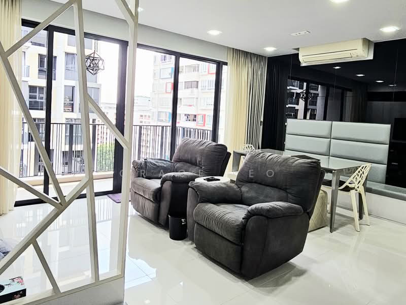 The Rainforest, 339 Choa Chu Kang Avenue 3, 3 Bedrooms, 1,152 sqft, Executive Condominium For Sale, by Grace Teo, 500226444 - Living Room - PropertyGuru.com.sg