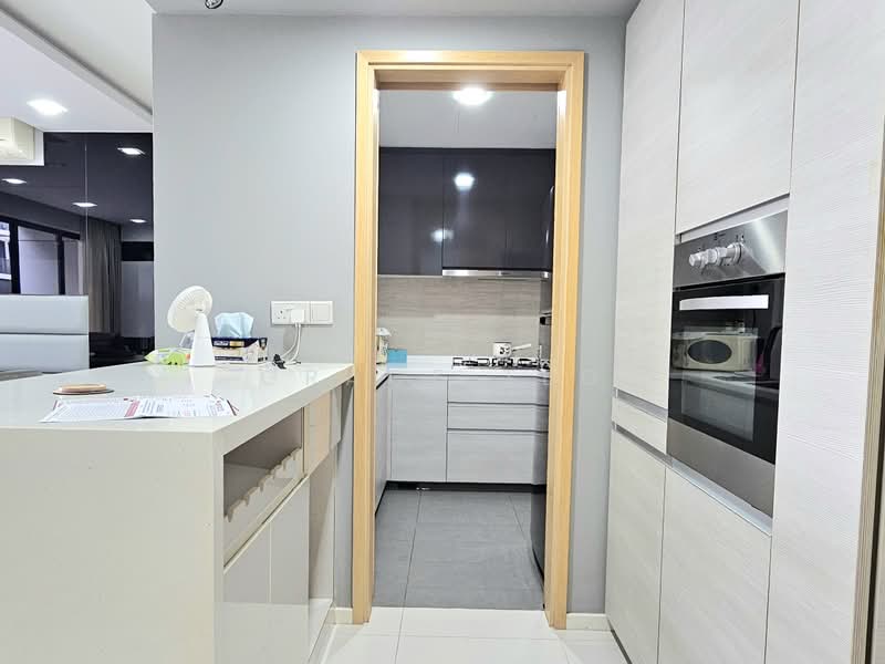 The Rainforest, 339 Choa Chu Kang Avenue 3, 3 Bedrooms, 1,152 sqft, Executive Condominium For Sale, by Grace Teo, 500226444 - Kitchen - PropertyGuru.com.sg