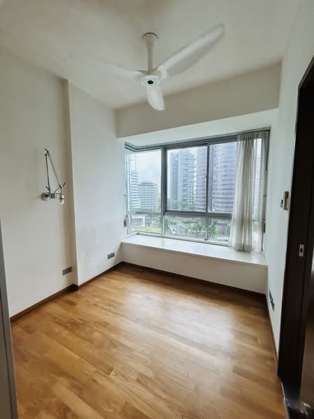One Tree Hill Residence, 1A One Tree Hill, 5 Bedrooms, 2,454 sqft, Condominium For Rent, by Tziee Tan, 500226446 - Bedroom 2- Junior Master - PropertyGuru.com.sg