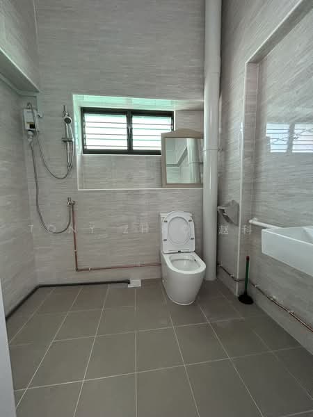 542 Choa Chu Kang Street 52, 542 Choa Chu Kang Street 52, 4 Bedrooms, 1,392 sqft, HDB Flat For Rent, by Tony Zhao 赵科彦, 500226468 - Bathroom - PropertyGuru.com.sg