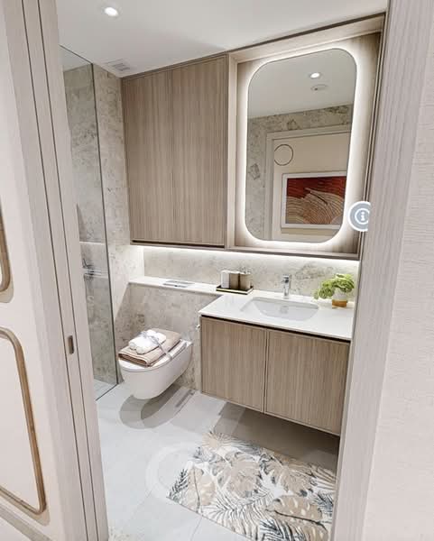 CHEAPEST FREEHOLD NEW 4 PLUS STUDY D16 beside Mrt, , 5 Bedrooms, 1,249 sqft, Apartment For Sale, by Sharon Tay, 500226483 - Bathroom - PropertyGuru.com.sg