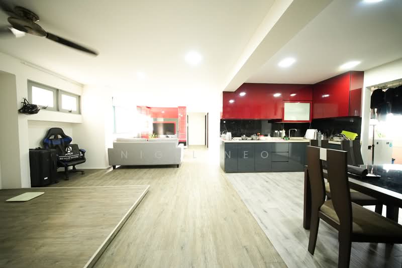 718 Pasir Ris Street 72, 718 Pasir Ris Street 72, 3 Bedrooms, 1,194 sqft, HDB Flat For Sale, by Nigel Neo, 500226489 - Living Room - PropertyGuru.com.sg