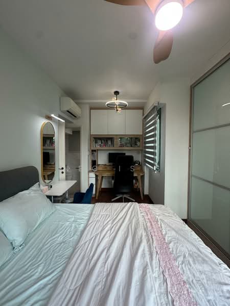 Palm Gardens, 3 Hong San Walk, 3 Bedrooms, 1,206 sqft, Condominium For Sale, by Neo Isis, 500226500 - Bedroom - PropertyGuru.com.sg