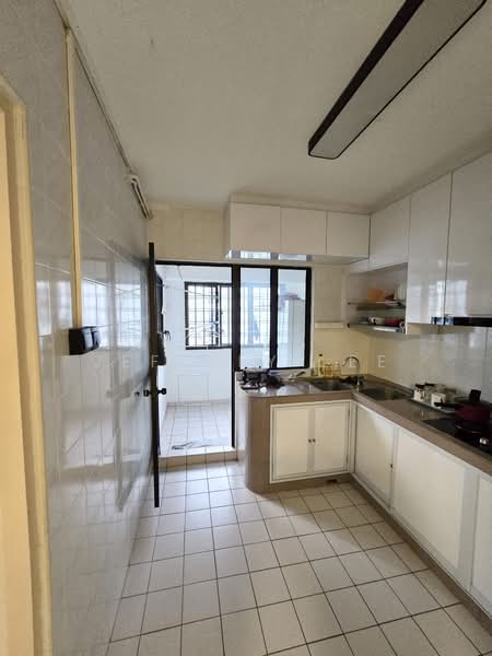 324 Sembawang Close, 324 Sembawang Close, 3 Bedrooms, 1,092 sqft, HDB Flat For Rent, by Jeffrey Lee, 500226519 - Kitchen - PropertyGuru.com.sg