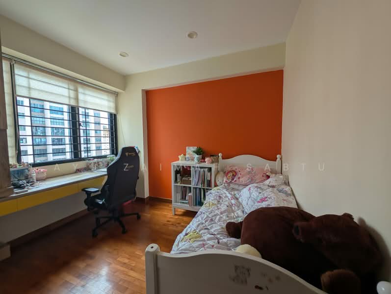 Pinevale, 4 Tampines Street 73, 3 Bedrooms, 1,292 sqft, Condominium For Sale, by Ayu Zaimah Sabtu, 500226522 - Bedroom - PropertyGuru.com.sg