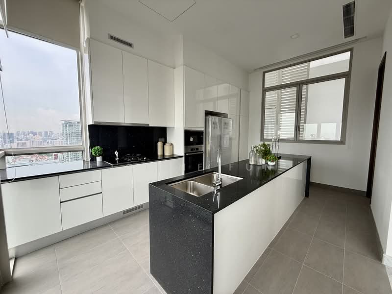Kallang Riverside, 51 Kampong Bugis, 4 Bedrooms, 3,154 sqft, Condominium For Sale, by Jolene Fun, 500226550 - Kitchen - PropertyGuru.com.sg