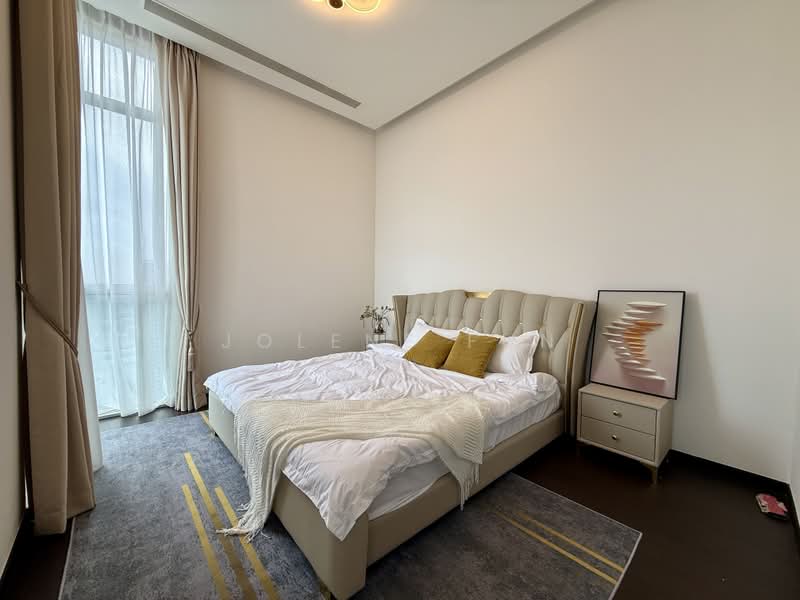 Kallang Riverside, 51 Kampong Bugis, 4 Bedrooms, 3,154 sqft, Condominium For Sale, by Jolene Fun, 500226550 - Master Bedroom - PropertyGuru.com.sg