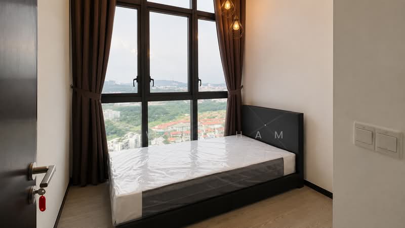 Parc Riviera, 101 West Coast Vale, 3 Bedrooms, 1,335 sqft, Condominium For Rent, by Edwin Tham, 500226552 - Bedroom - PropertyGuru.com.sg