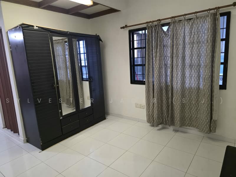 Teacher's Housing Estate, 45 Munshi Abdullah Avenue, 4 Bedrooms, 2,500 sqft, Terraced House For Sale, by Sylvester Jader (S.J.), 500226554 - Bedroom - PropertyGuru.com.sg