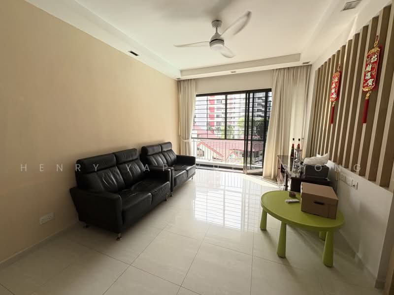 Far Horizon Gardens, 1 Ang Mo Kio Avenue 9, 4 Bedrooms, 1,948 sqft, Condominium For Rent, by Henry Yap Yuen Siong, 500226555 - Living Room - PropertyGuru.com.sg