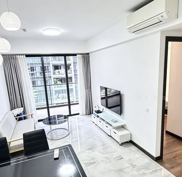 Lake Grande, 8 Jurong Lake Link, 2 Bedrooms, 614 sqft, Condominium For Rent, by Tricia Teo Geok Teng, 500226562 - Living Room - PropertyGuru.com.sg