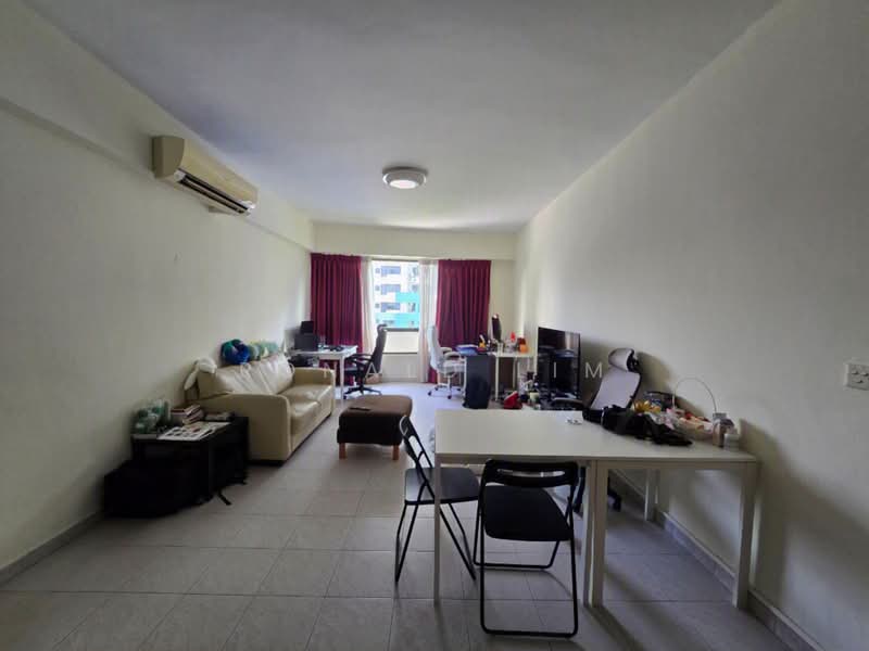 Central Green, 9 Jalan Membina, 1 Bedroom, 807 sqft, Condominium For Sale, by Ronald Lim, 500226570 - Living Room - PropertyGuru.com.sg