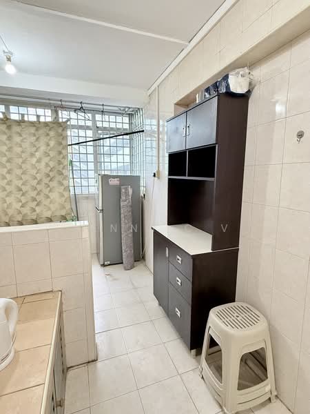 37 Circuit Road, 37 Circuit Road, 2 Bedrooms, 624 sqft, HDB Flat For Rent, by Lenny C V, 500226582 - Kitchen - PropertyGuru.com.sg