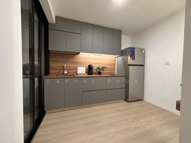 Azalea Park Condo, 6 Flora Road, 3 Bedrooms, 947 sqft, Condominium For Sale, by Daphne Phua, 500226583 - PropertyGuru.com.sg