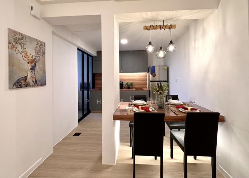 Azalea Park Condo, 6 Flora Road, 3 Bedrooms, 947 sqft, Condominium For Sale, by Daphne Phua, 500226583 - Dining Room - PropertyGuru.com.sg