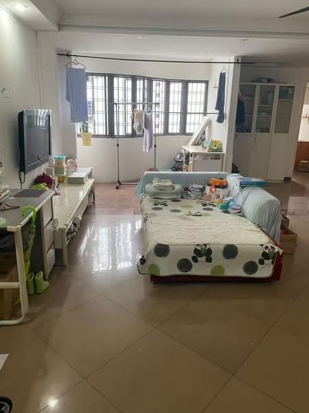 624 Jurong West Street 61, 624 Jurong West Street 61, 3 Bedrooms, 1,205 sqft, HDB Flat For Rent, by Angela Khoo, 500226599 - Living Room - PropertyGuru.com.sg