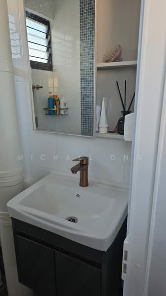 146 Yishun Street 11, 146 Yishun Street 11, Room Rental, 100 sqft, HDB Flat For Rent, by Michael Ong, 500226601 - Bathroom - PropertyGuru.com.sg
