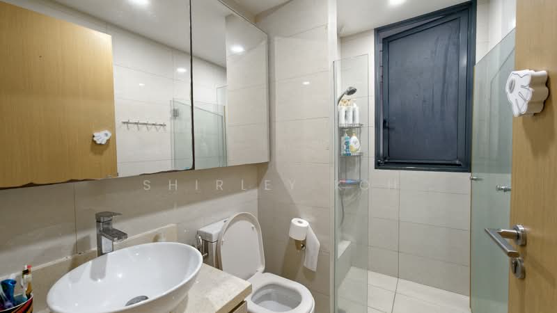 SkyPark Residences, 19 Sembawang Crescent, Sembawang / Yishun, 4 Bedrooms, 1,238 sqft, Executive Condominium For Sale, by Shirley Koh, 500226610 - Bathroom - PropertyGuru.com.sg