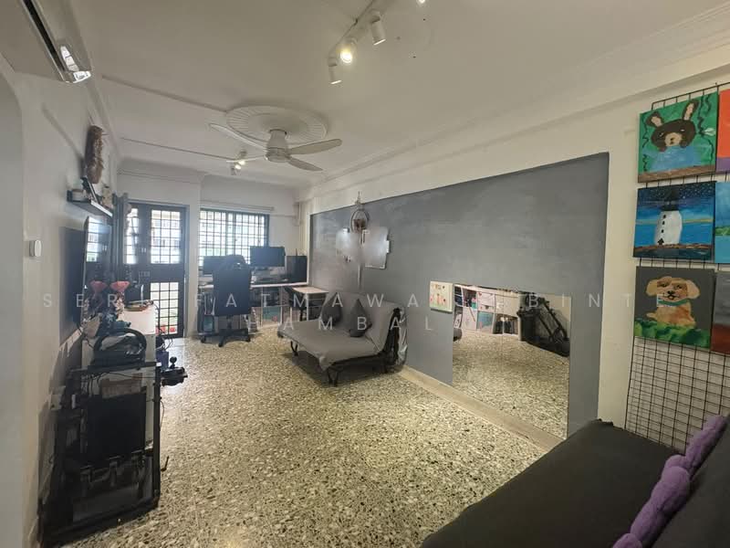 313 Ang Mo Kio Avenue 3, 313 Ang Mo Kio Avenue 3, Ang Mo Kio / Bishan / Thomson, 2 Bedrooms, 785 sqft, HDB Flat For Sale, by Seri Fatmawati Binte Hambali, 500226619 - Living Room - PropertyGuru.com.sg