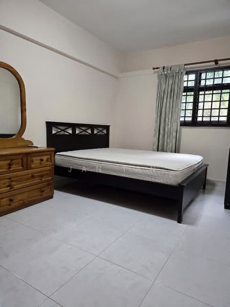 207 Ang Mo Kio Avenue 1, 207 Ang Mo Kio Avenue 1, 3 Bedrooms, 1,044 sqft, HDB Flat For Sale, by Jan Tan, 500226621 - Bedroom - PropertyGuru.com.sg
