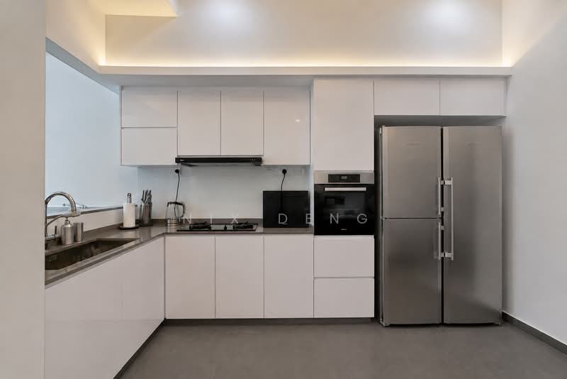 DONT MISS! Super Spacious n Well Reno Move In Ready Corner Terrace!, , 5 Bedrooms, 5,300 sqft, Corner Terrace For Sale, by Nix Deng, 500226653 - Kitchen - PropertyGuru.com.sg