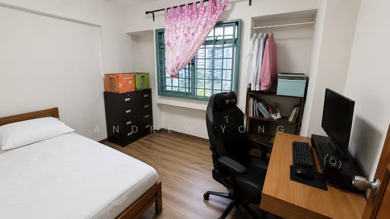 460 Choa Chu Kang Avenue 4, 460 Choa Chu Kang Avenue 4, Dairy Farm / Bukit Panjang / Choa Chu Kang, 3 Bedrooms, 1,108 sqft, HDB Flat For Sale, by Andrew Yong, 500226654 - Bedroom - PropertyGuru.com.sg