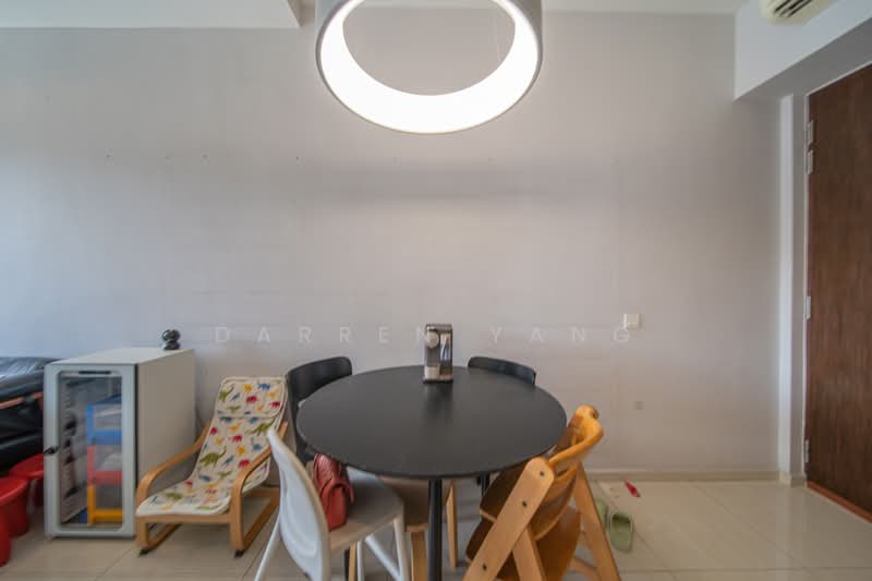 D'Nest, 131 Pasir Ris Grove, 2 Bedrooms, 753 sqft, Condominium For Sale, by Darren Yang, 500226679 - Dining Area - PropertyGuru.com.sg