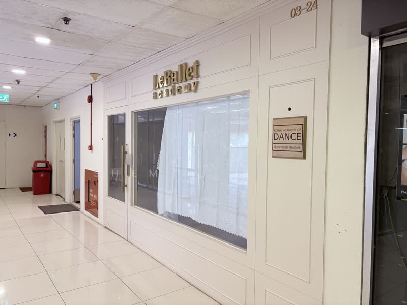 Holland Road Shopping Centre, 211 Holland Avenue, 1,050 sqft, Other Retail For Rent, by Shemaine Wai, 500226687 - Entrance - CommercialGuru.com.sg