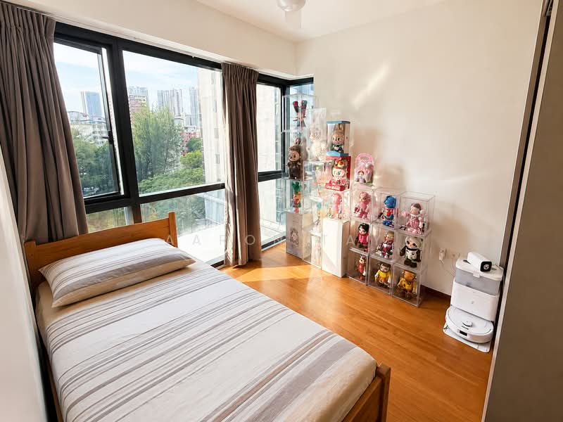 Stirling Residences, 25 Stirling Road, 3 Bedrooms, 883 sqft, Condominium For Sale, by Aaron Tay, 500226688 - Bedroom - PropertyGuru.com.sg