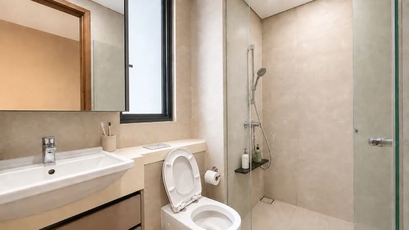 Stirling Residences, 25 Stirling Road, 3 Bedrooms, 883 sqft, Condominium For Sale, by Aaron Tay, 500226688 - Bathroom - PropertyGuru.com.sg