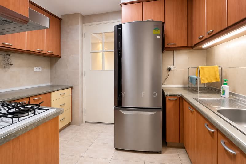Regent Grove, 50 Choa Chu Kang North 7, 3 Bedrooms, 1,173 sqft, Condominium For Sale, by Shirley Fong, 500226692 - Kitchen - PropertyGuru.com.sg